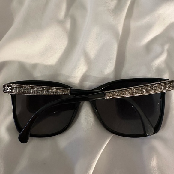 Chanel authentic tweed sunglasses black and silver. Comes with case. EUC - Picture 2 of 6